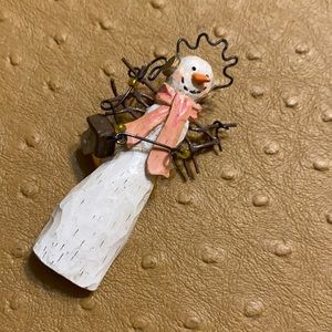 Cute snowman pin